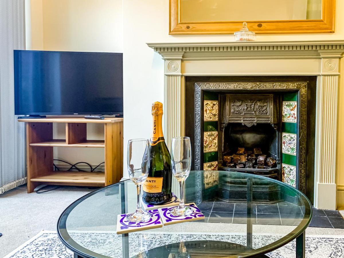The Vines - Stunning Period With Free Parking Йорк